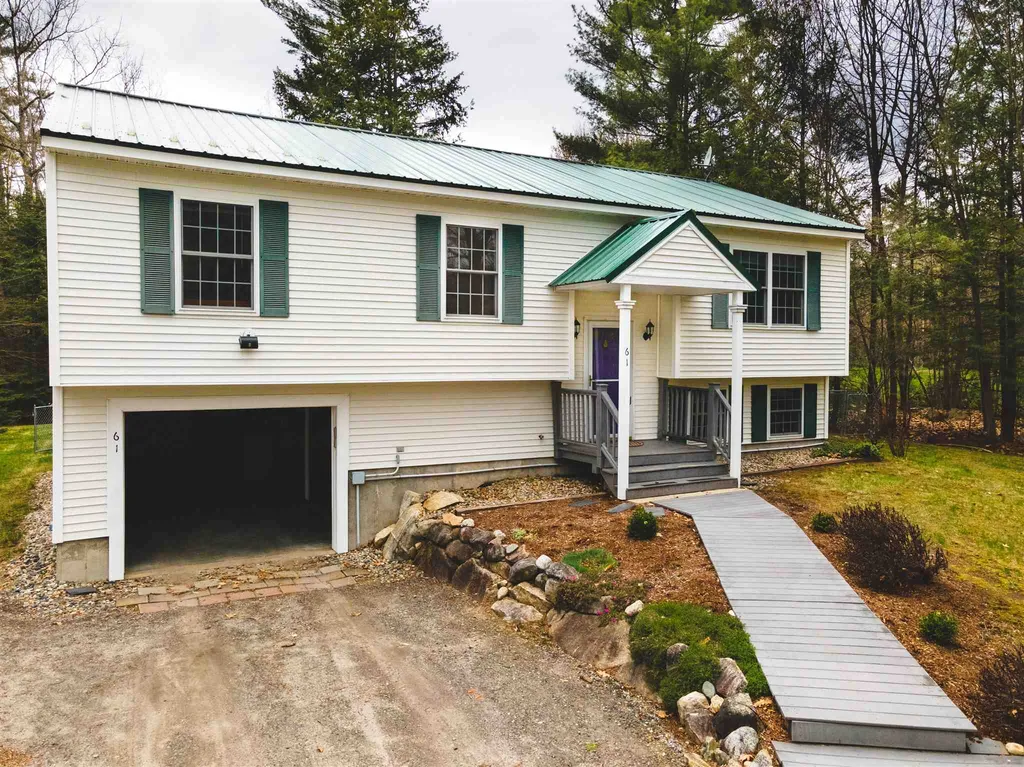 61 Summit View Drive Moultonborough NH 03254
