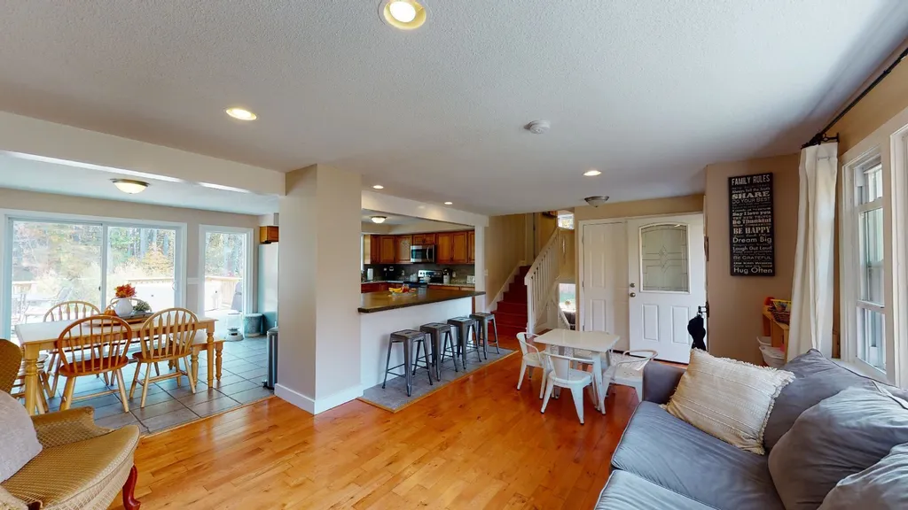 19 Pine Grove Drive Belmont NH 03220