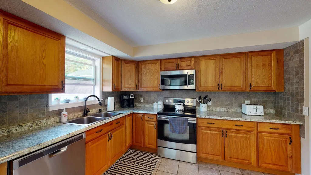 19 Pine Grove Drive Belmont NH 03220