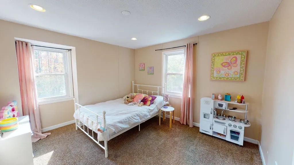 19 Pine Grove Drive Belmont NH 03220