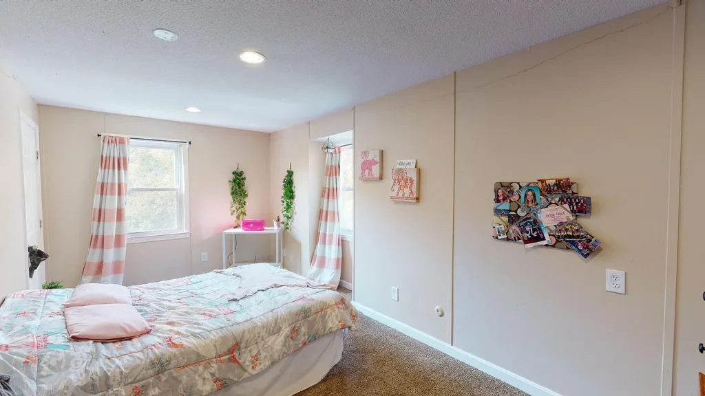 19 Pine Grove Drive Belmont NH 03220