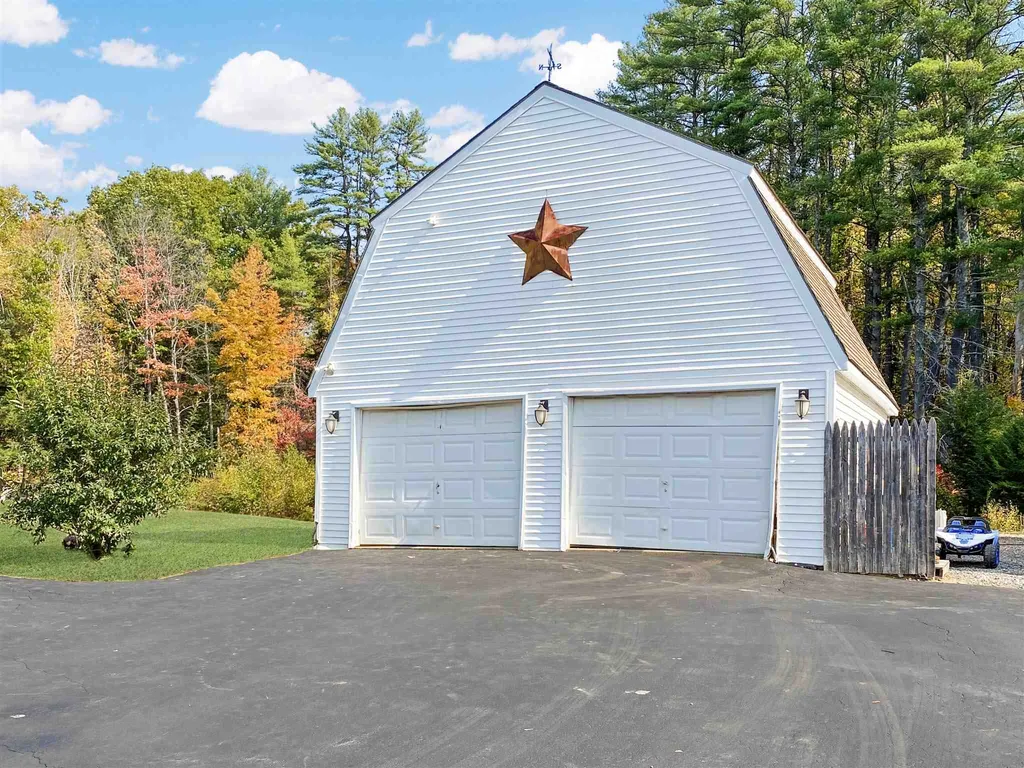 19 Pine Grove Drive Belmont NH 03220