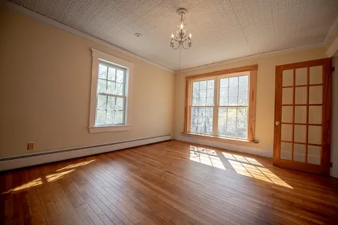 145 Pleasant Street Bristol NH 03222