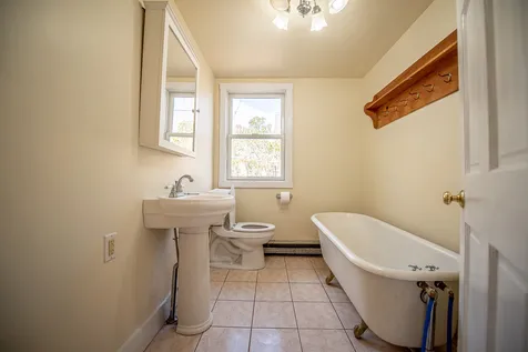145 Pleasant Street Bristol NH 03222
