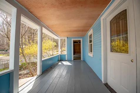 145 Pleasant Street Bristol NH 03222