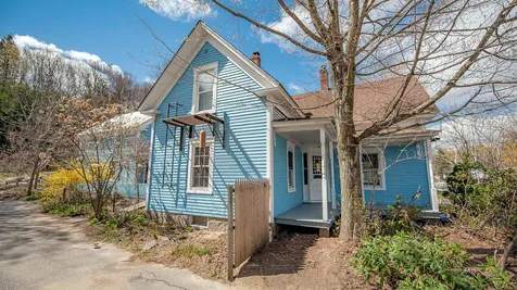 145 Pleasant Street Bristol NH 03222