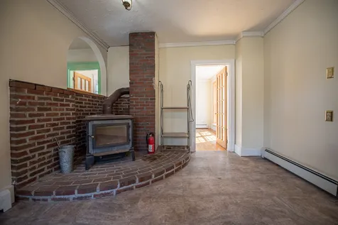 145 Pleasant Street Bristol NH 03222