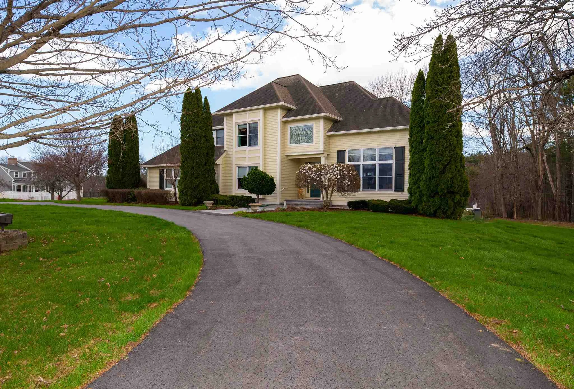 10 Surrey Lane Hampton Falls NH 03844