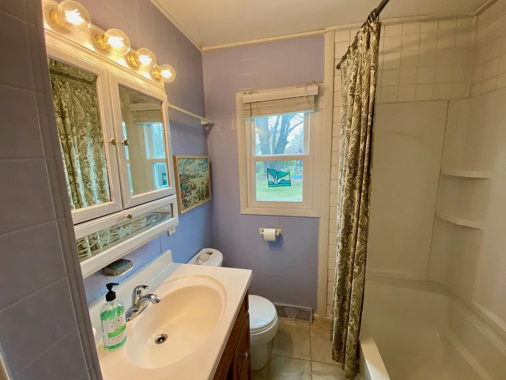 73 Forest Street Burlington VT 05408