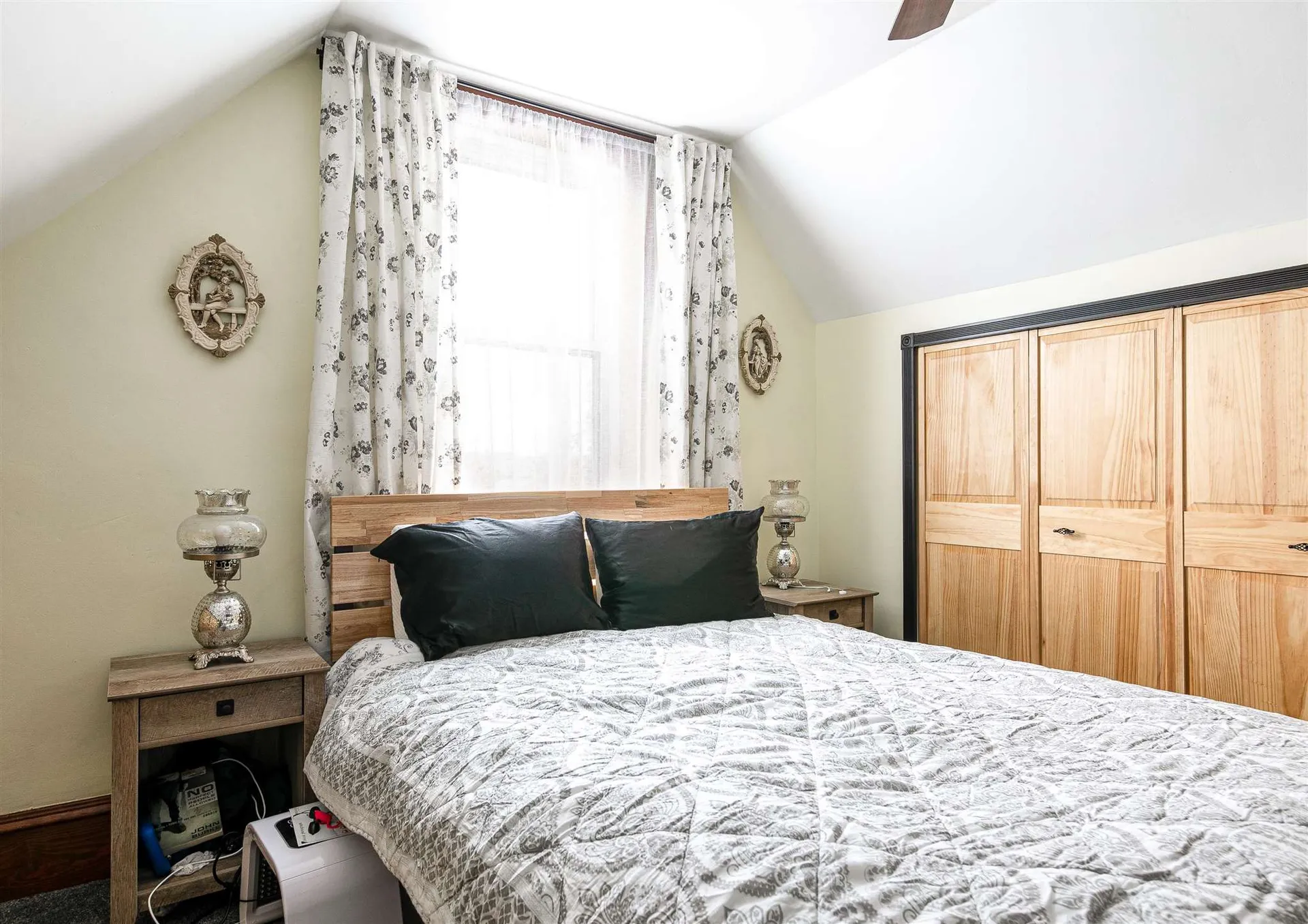 26 Chase Street Burlington VT 05401