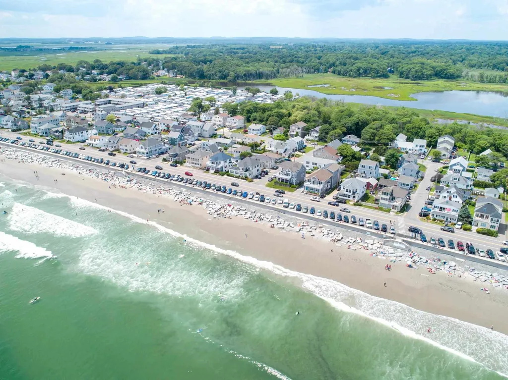 799 Ocean Boulevard Hampton NH 03842
