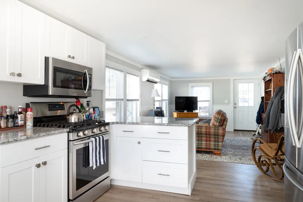 799 Ocean Boulevard Hampton NH 03842