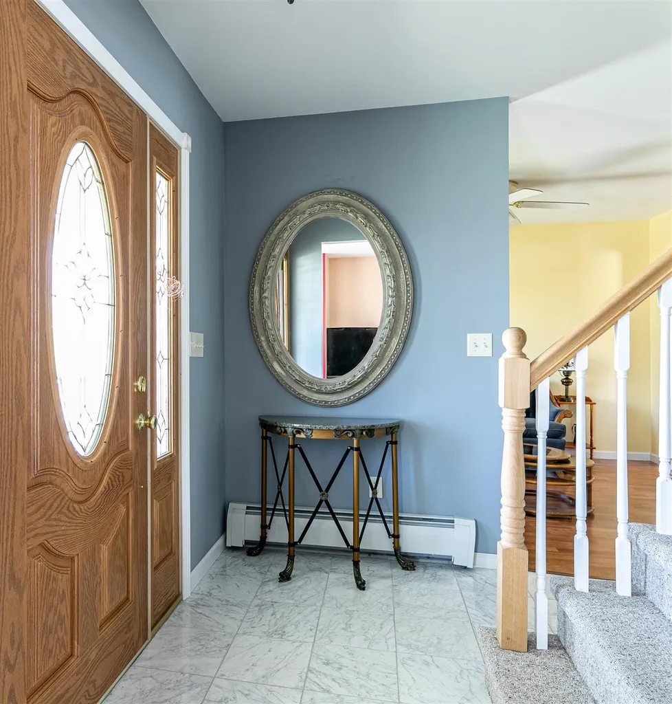 35 Robert Newton Road Georgia VT 05478