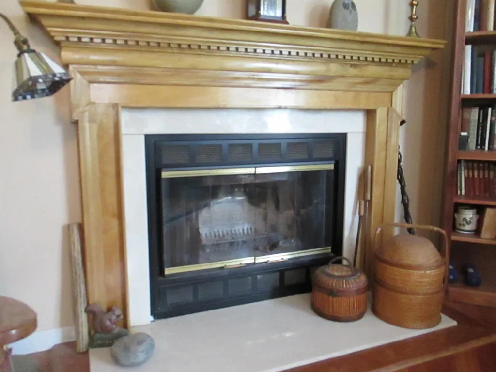 10 Knoll Avenue Keene NH 03431