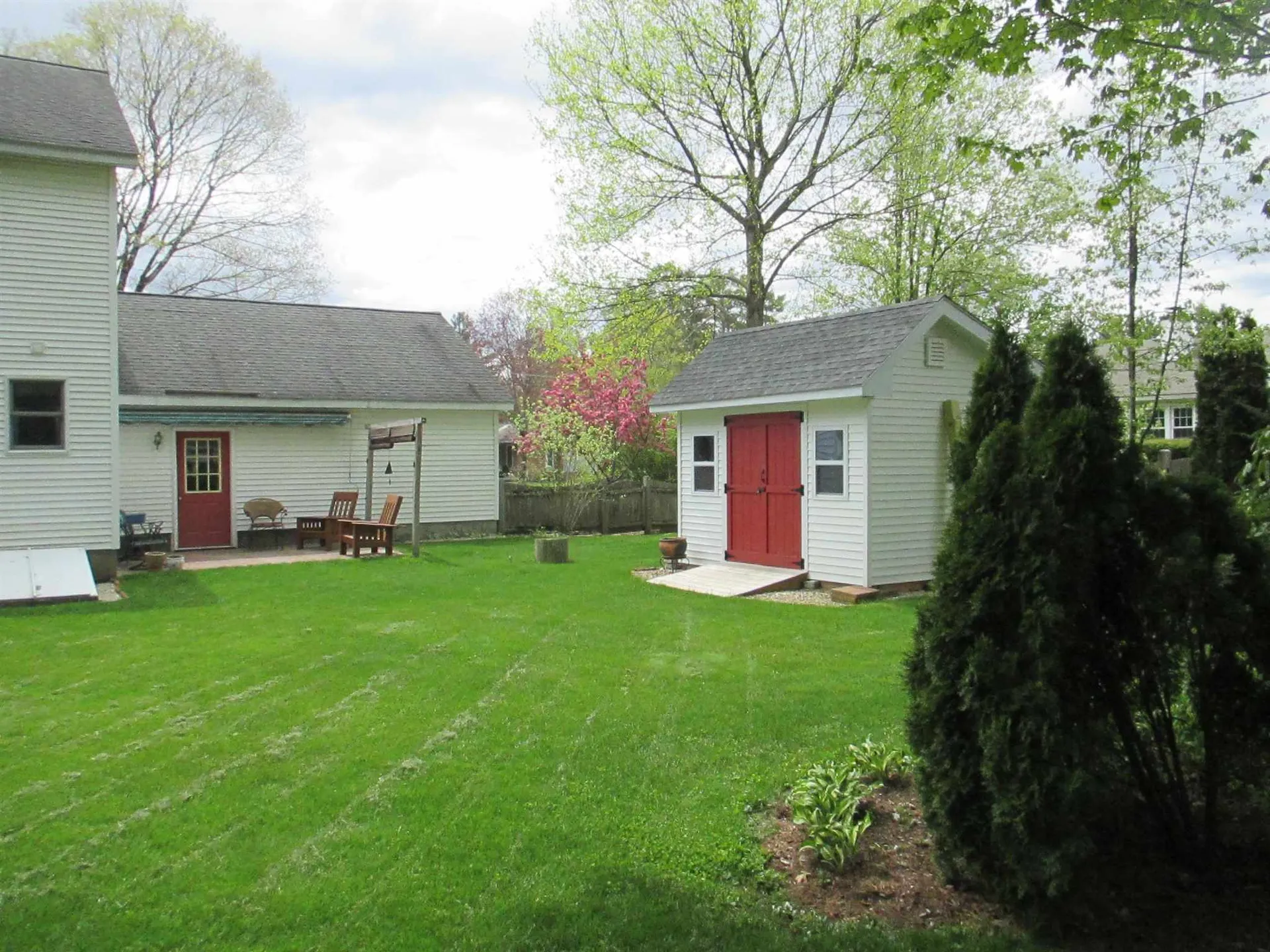 10 Knoll Avenue Keene NH 03431