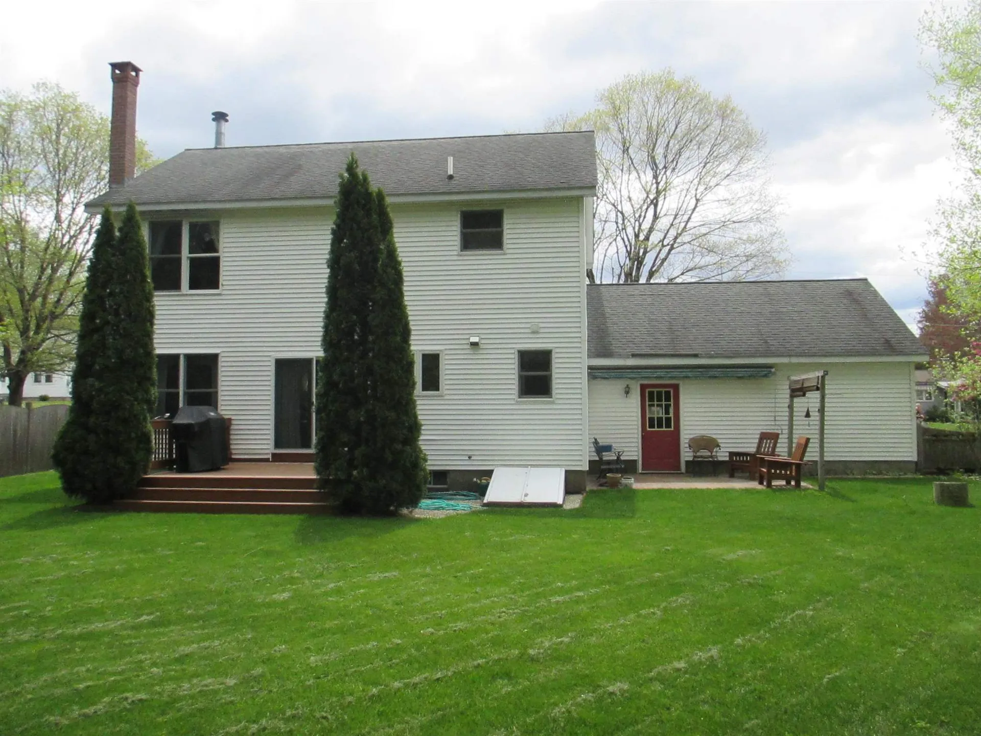 10 Knoll Avenue Keene NH 03431