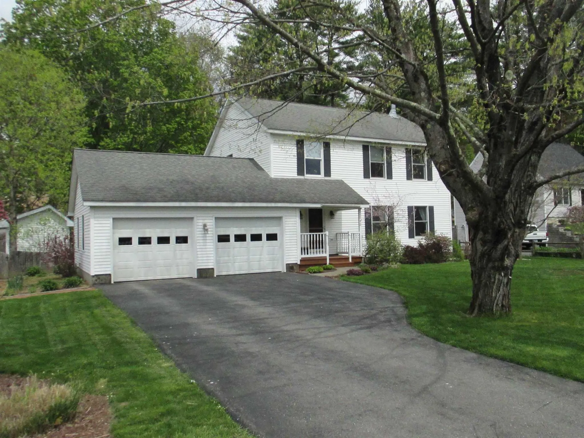 10 Knoll Avenue Keene NH 03431