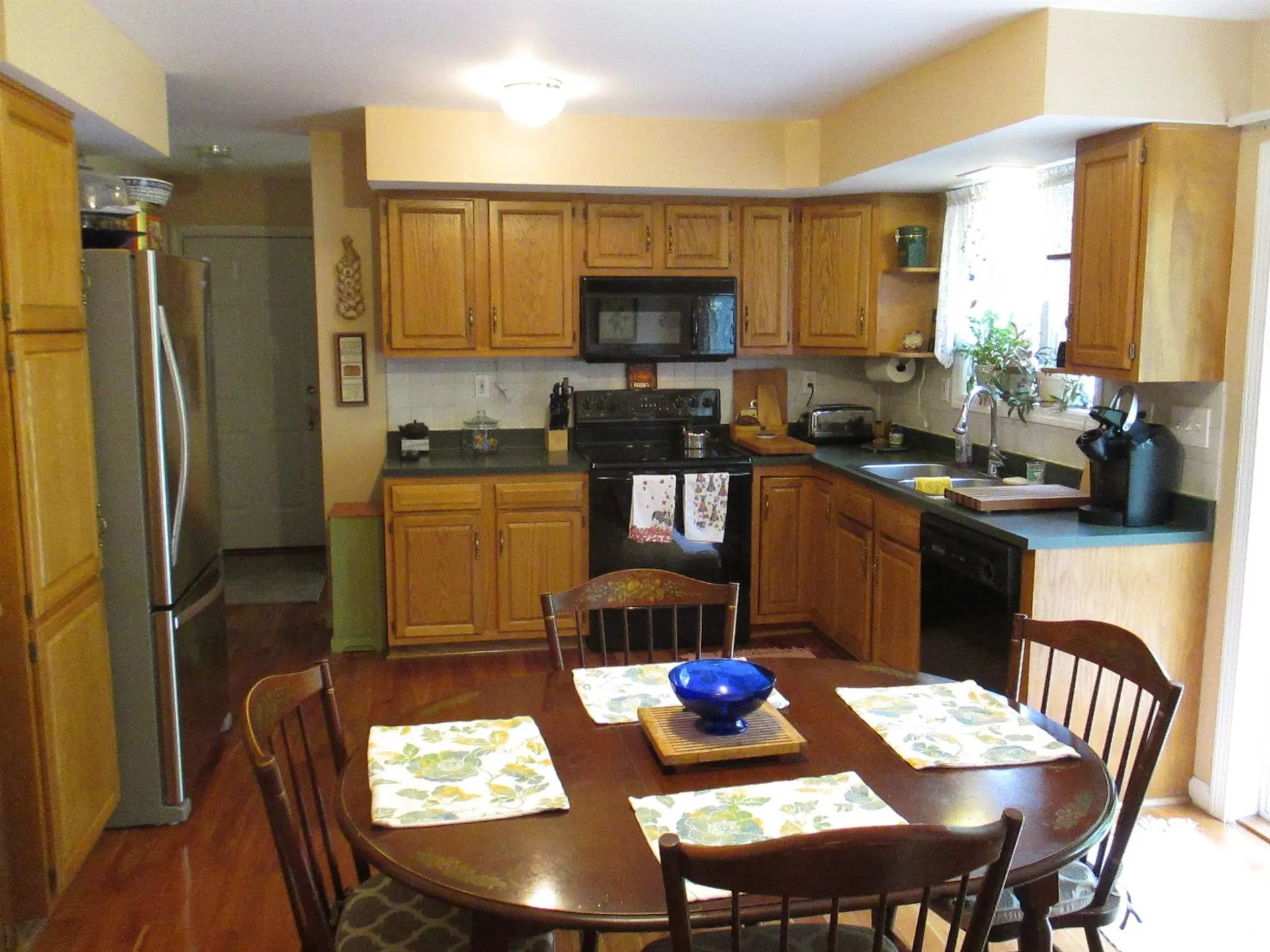 10 Knoll Avenue Keene NH 03431