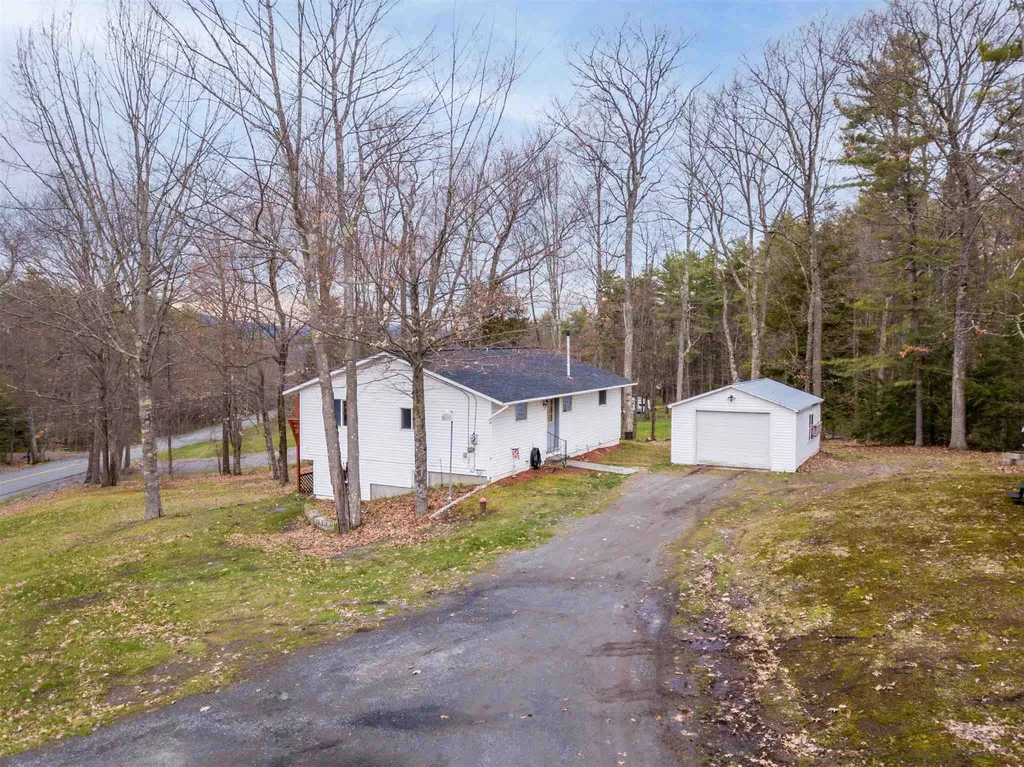 1621 Fairground Road Bradford VT 05033
