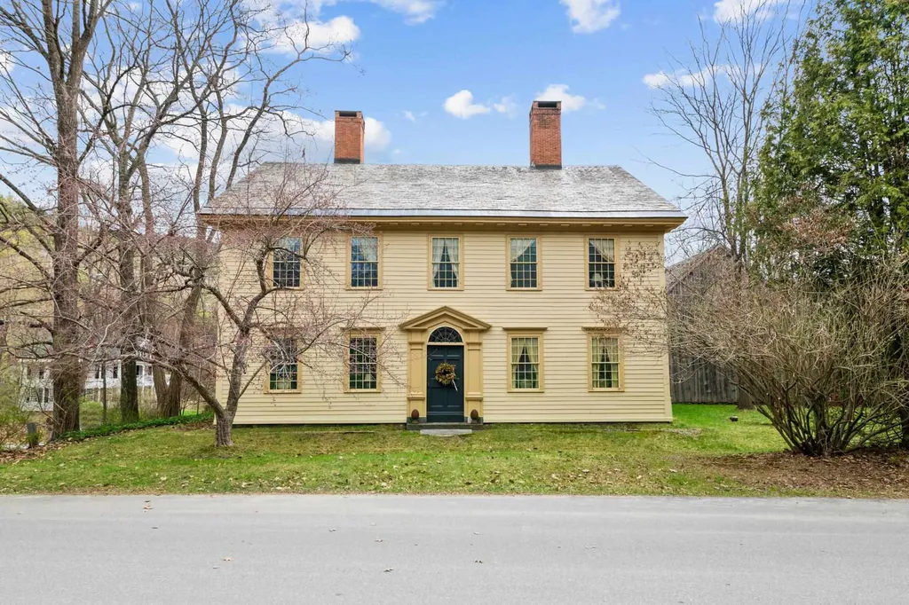58 Bridge Street Royalton VT 05068