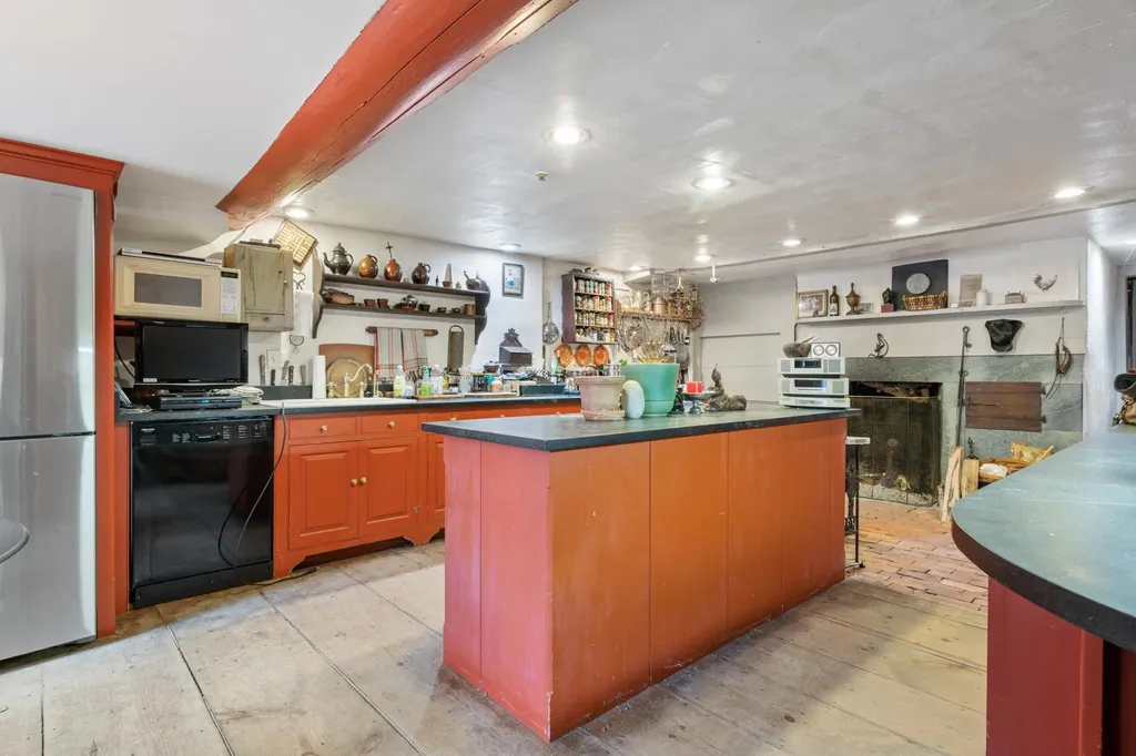 58 Bridge Street Royalton VT 05068
