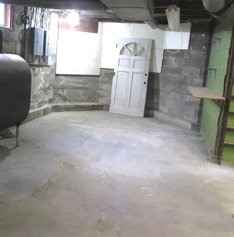71 Clark Avenue Brattleboro VT 05301