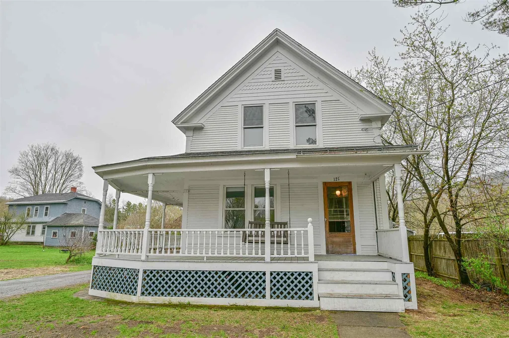 121 Highland Avenue Hardwick VT 05843