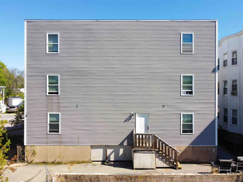 323 Concord Street Manchester NH 03104