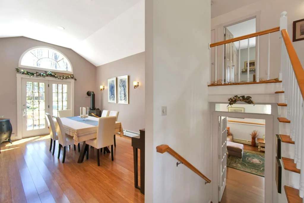 20 Lida Drive Essex VT 05452