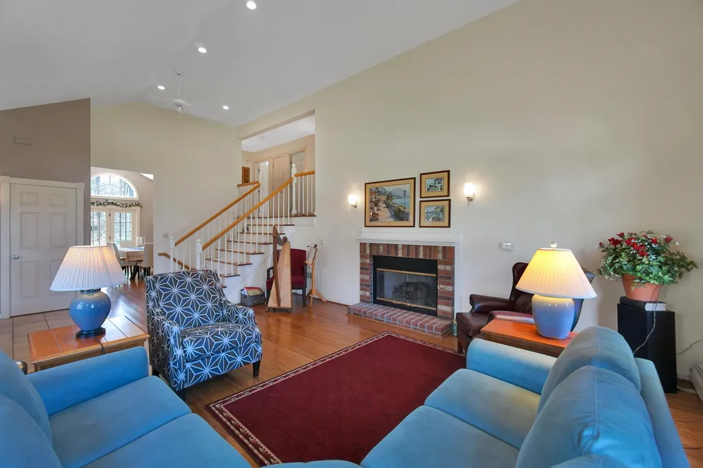 20 Lida Drive Essex VT 05452