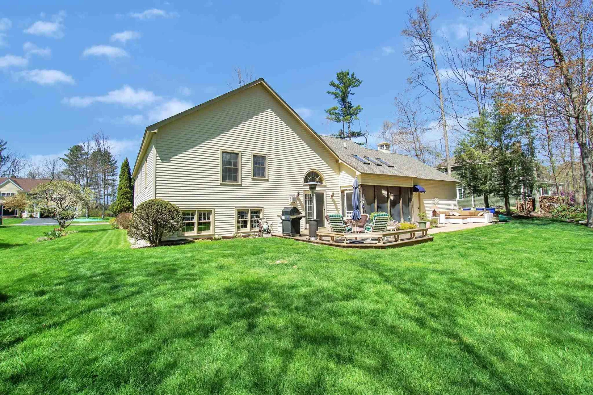 20 Lida Drive Essex VT 05452