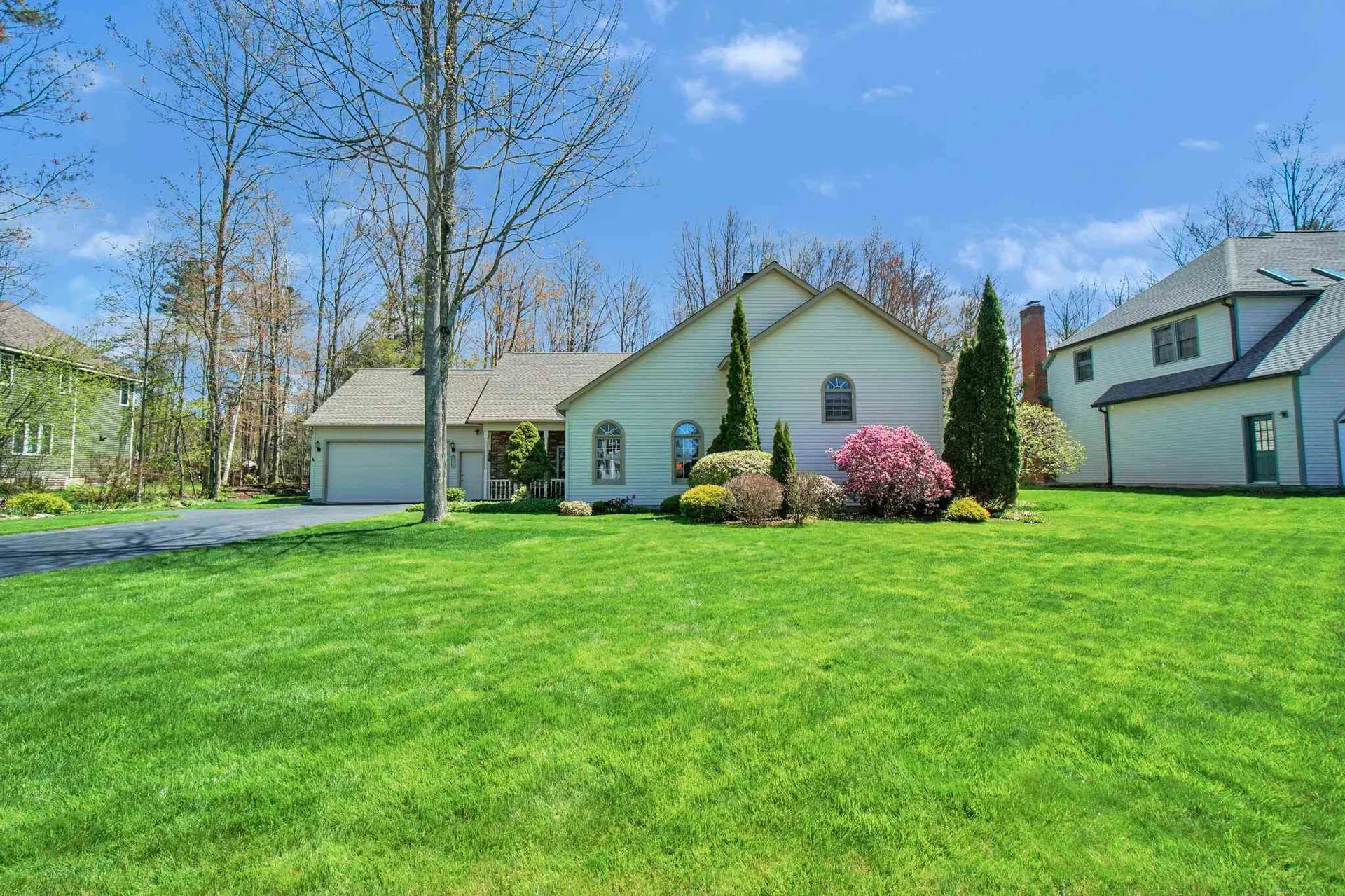 20 Lida Drive Essex VT 05452
