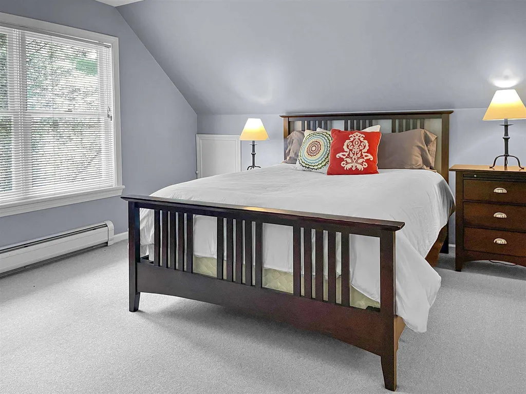1478 Marsh Family Road Hartford VT 05001