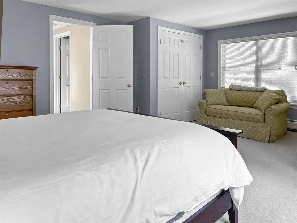 1478 Marsh Family Road Hartford VT 05001