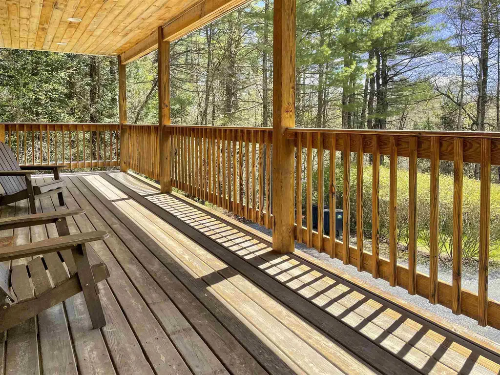 1478 Marsh Family Road Hartford VT 05001