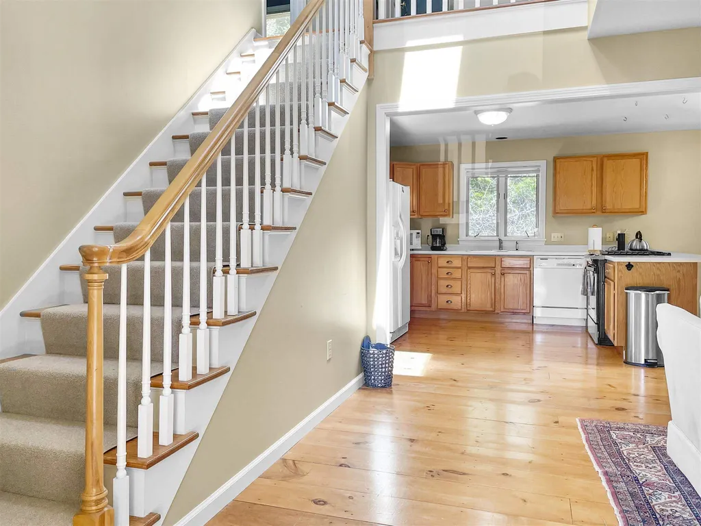 1478 Marsh Family Road Hartford VT 05001