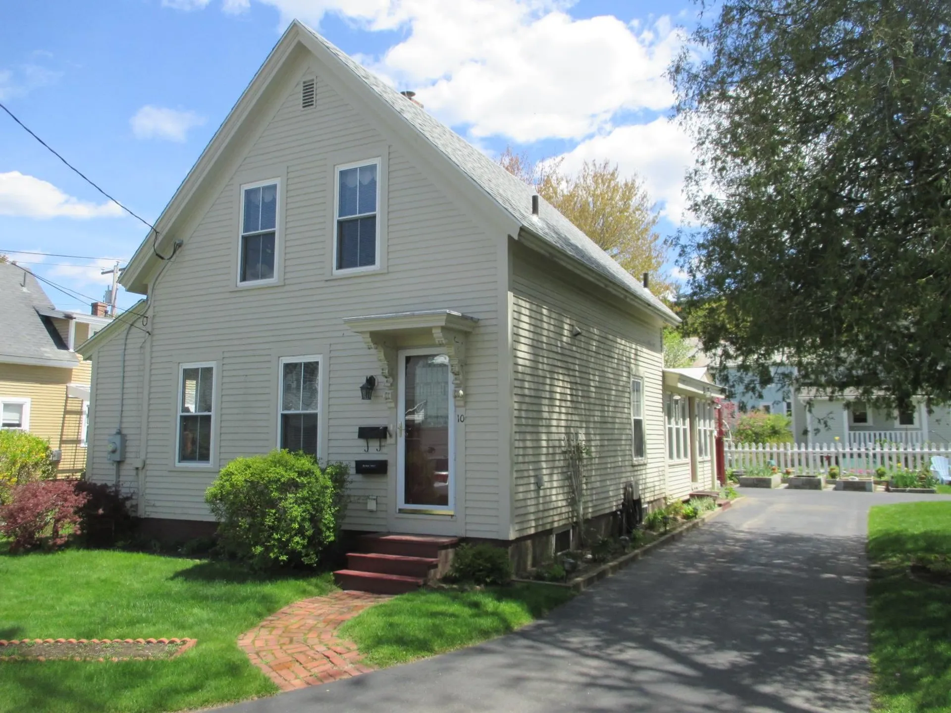 10 Fairfield Court Keene NH 03431