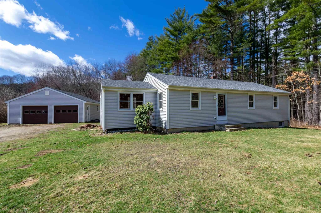 2 Mastin Drive Newmarket NH 03857
