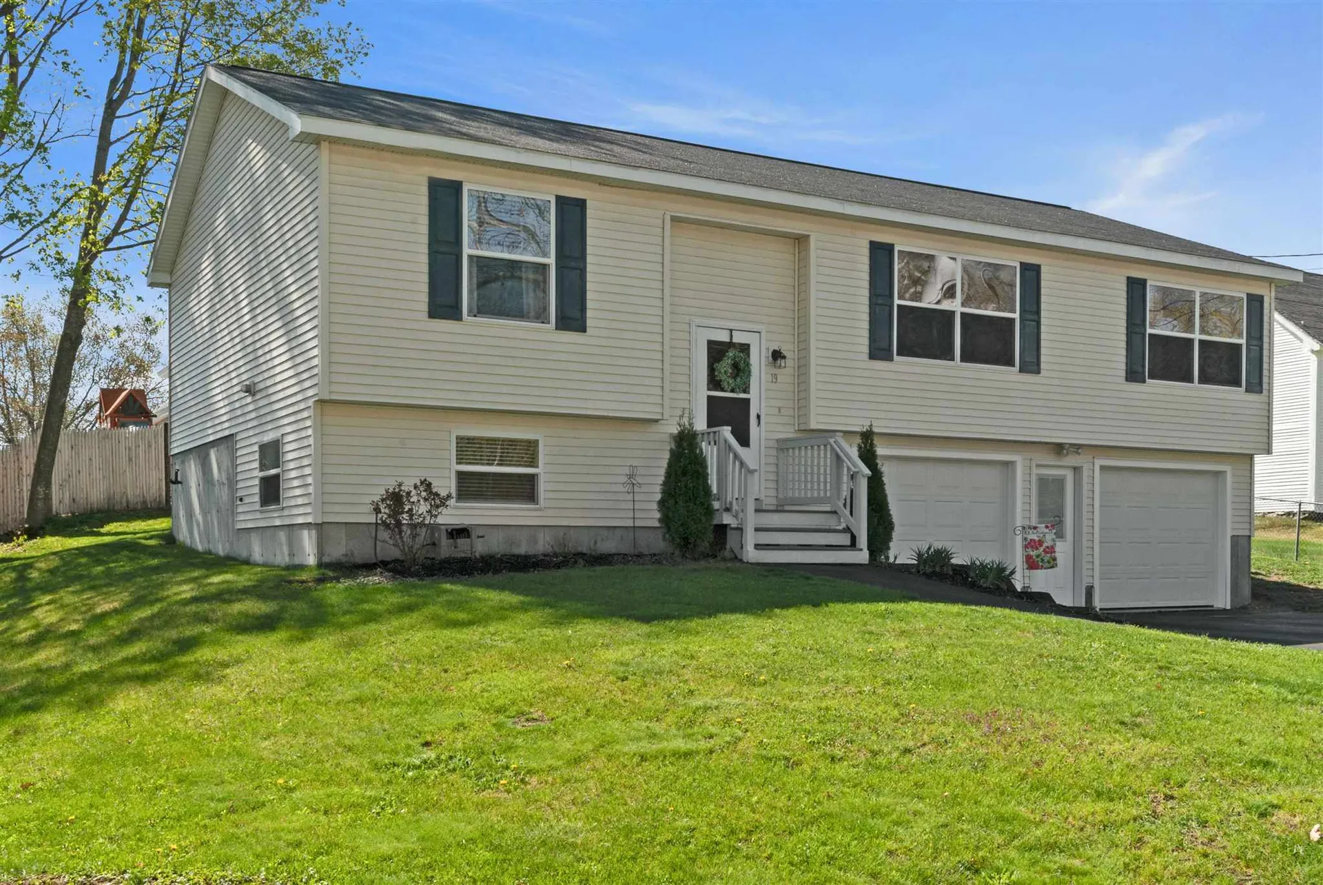 19 Unity Street Rochester NH 03868