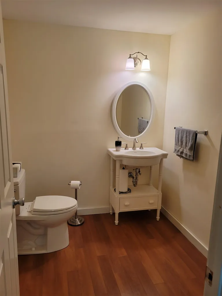 25 Pleasant Street Lebanon NH 03784