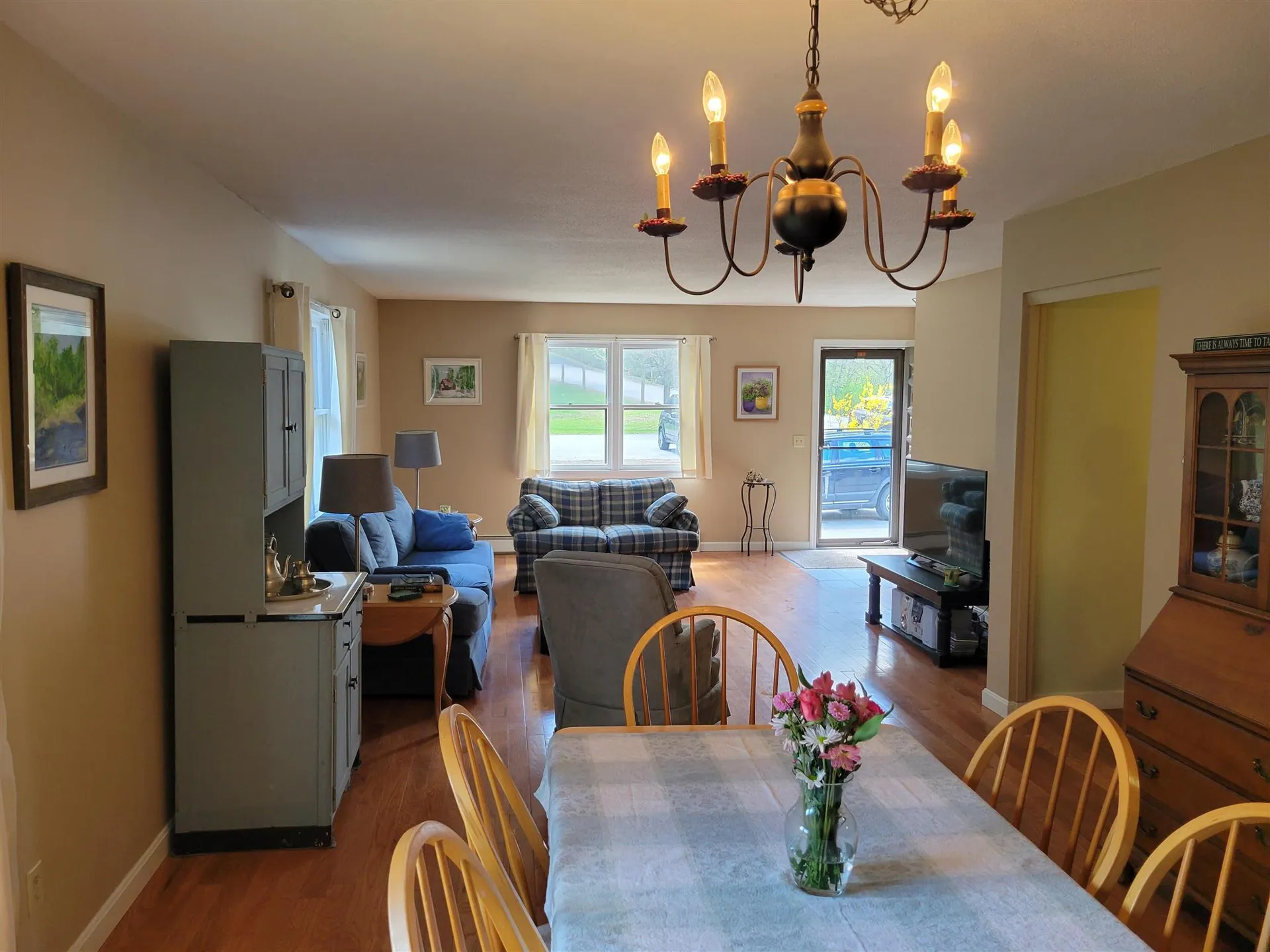 25 Pleasant Street Lebanon NH 03784