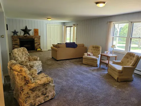 25 Pleasant Street Lebanon NH 03784