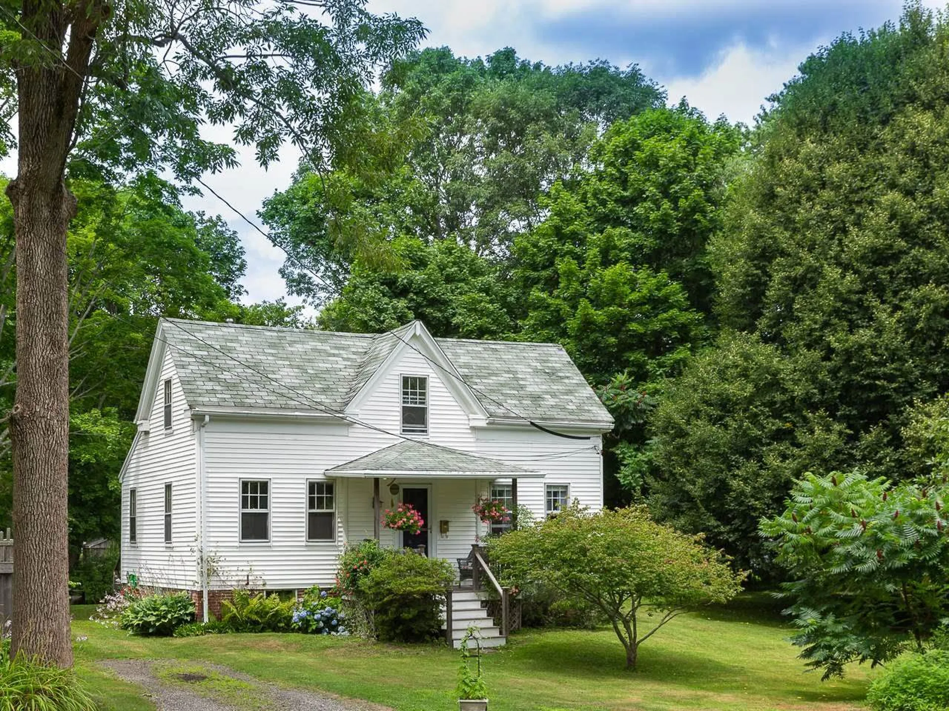 77 Meredith Way Portsmouth NH 03801