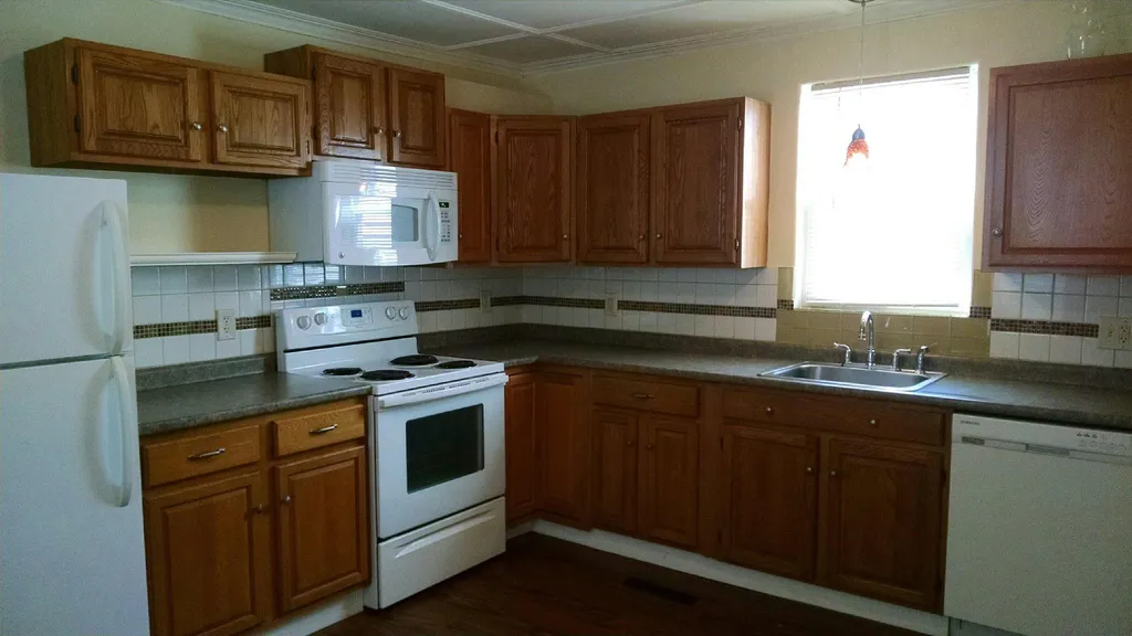 133 Pearl Street Manchester NH 03104