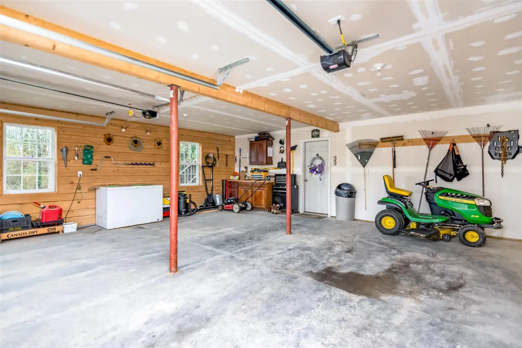 81 Mable Drive Fairfield VT 05455