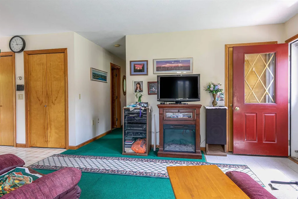 24 Eagle Camp Road South Hero VT 05486-0000