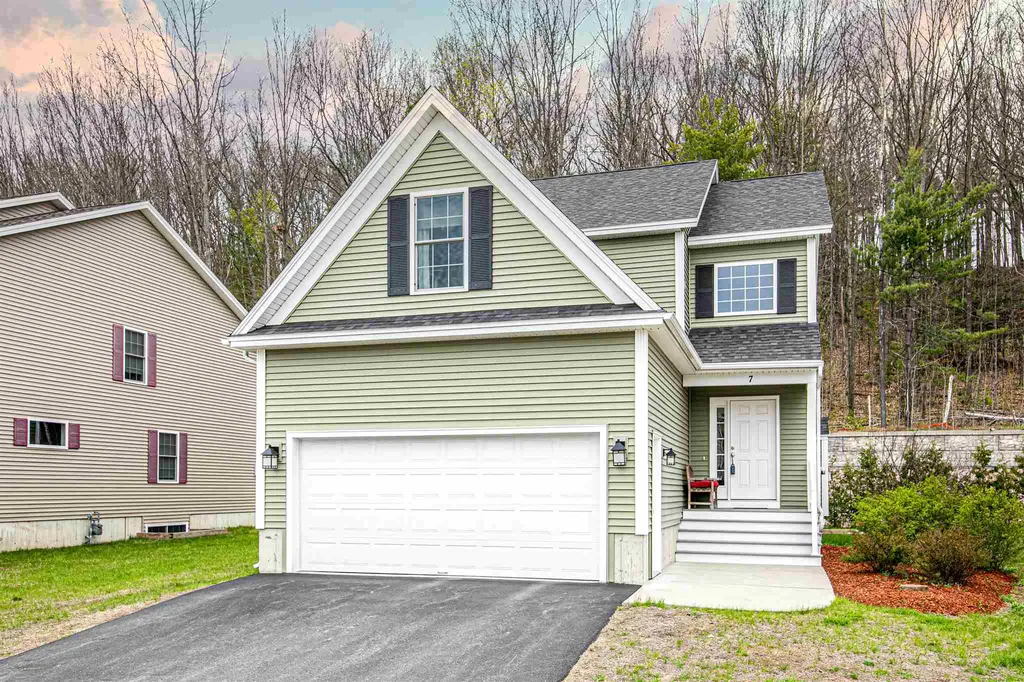 7 Arbor Terrace Essex VT 05452
