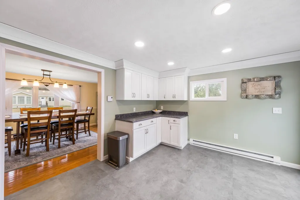 164 Sewalls Falls Road Concord NH 03301