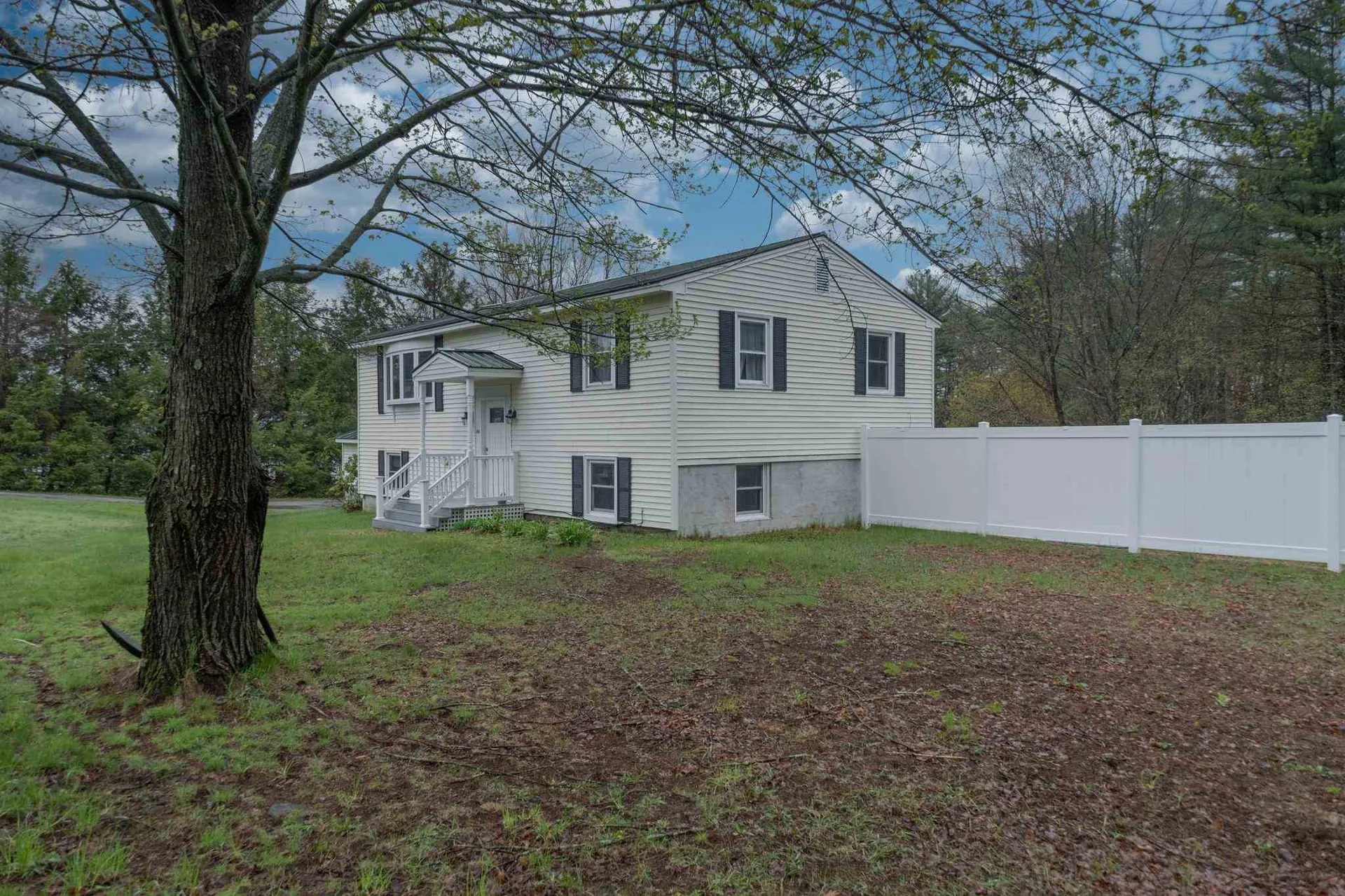 164 Sewalls Falls Road Concord NH 03301