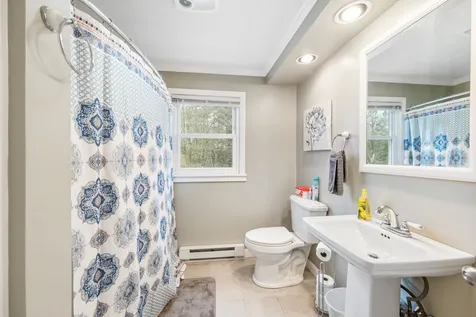 164 Sewalls Falls Road Concord NH 03301